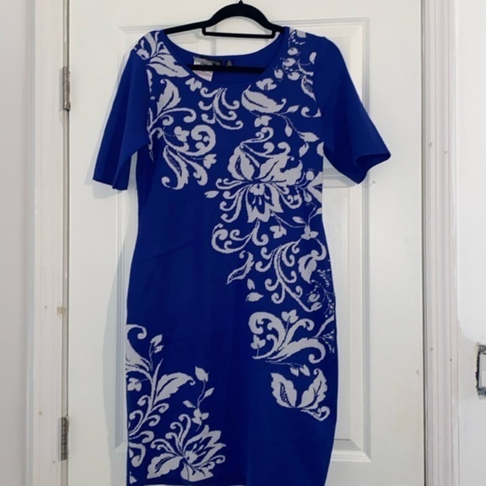 Nina Leonard floral design sheath dress